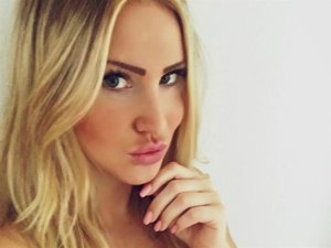 Amateurporn Girl Fitnessmaus